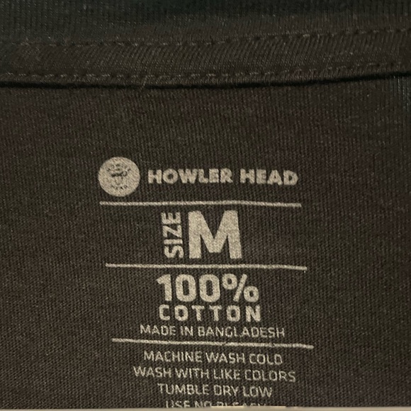 Tshirt - Picture 2 of 3